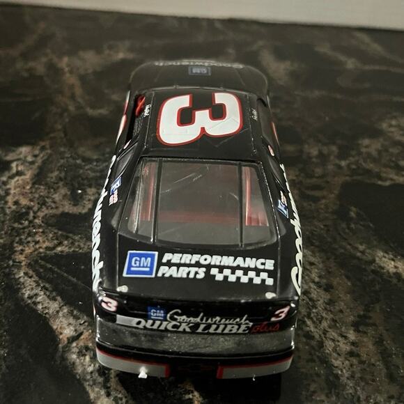 ˚₊‧꒰ა ☆ ໒꒱ ‧₊˚ Dale Earnhardt #3 GM 1999 Limited Edition Car (3B- DT) - Picture 7 of 9